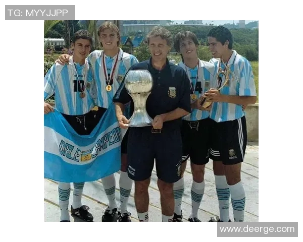 足球明星心目中的偶像球星盘点与影响力分析 足球明星心目中的偶像球星盘点与影响力分析